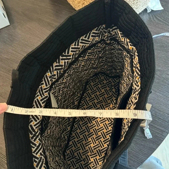 Vera Bradley Black Quilted Tote Shoulder Bag - Picture 8 of 8